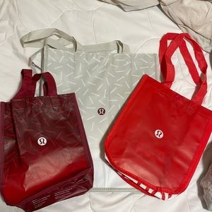 3 Lululemon bags